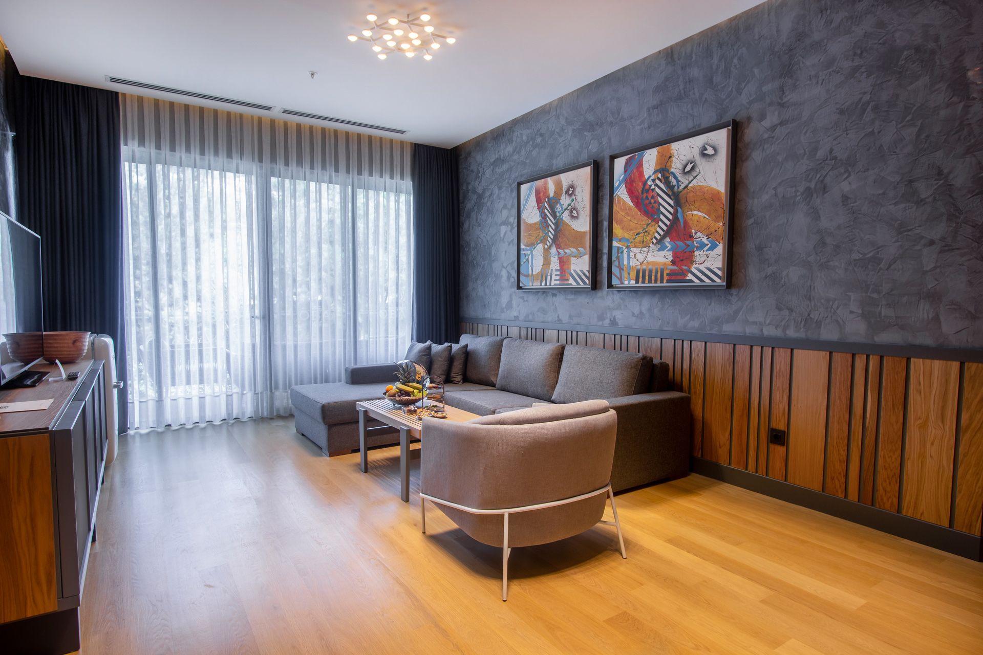 Penthouse Süiti, Büyük Yataklı